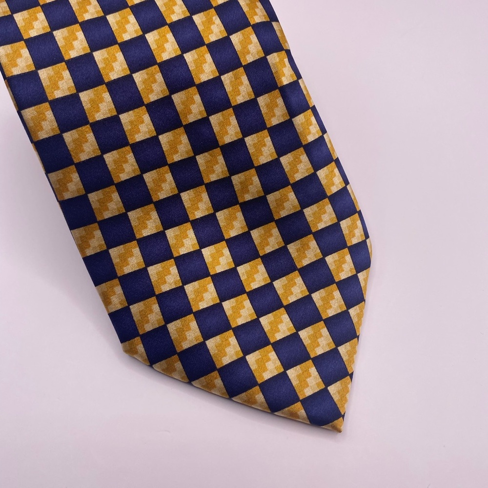 Uomo Venetto Blue and Gold Checkered Tie